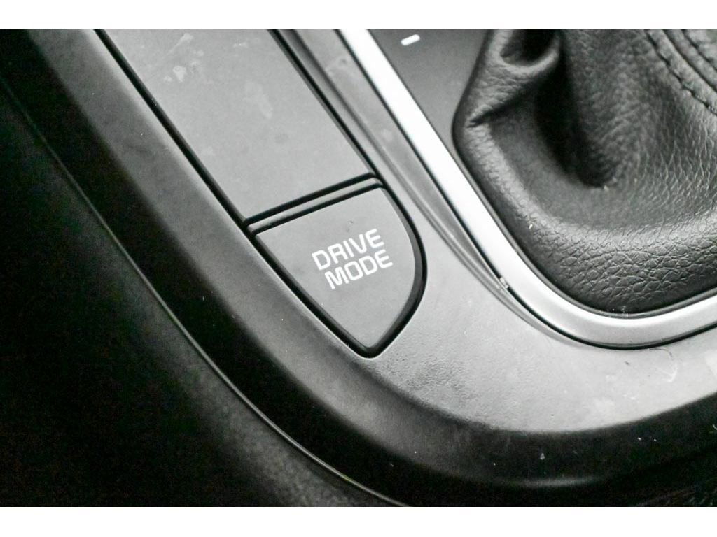 Used 2025 Kia Soul LX image 25