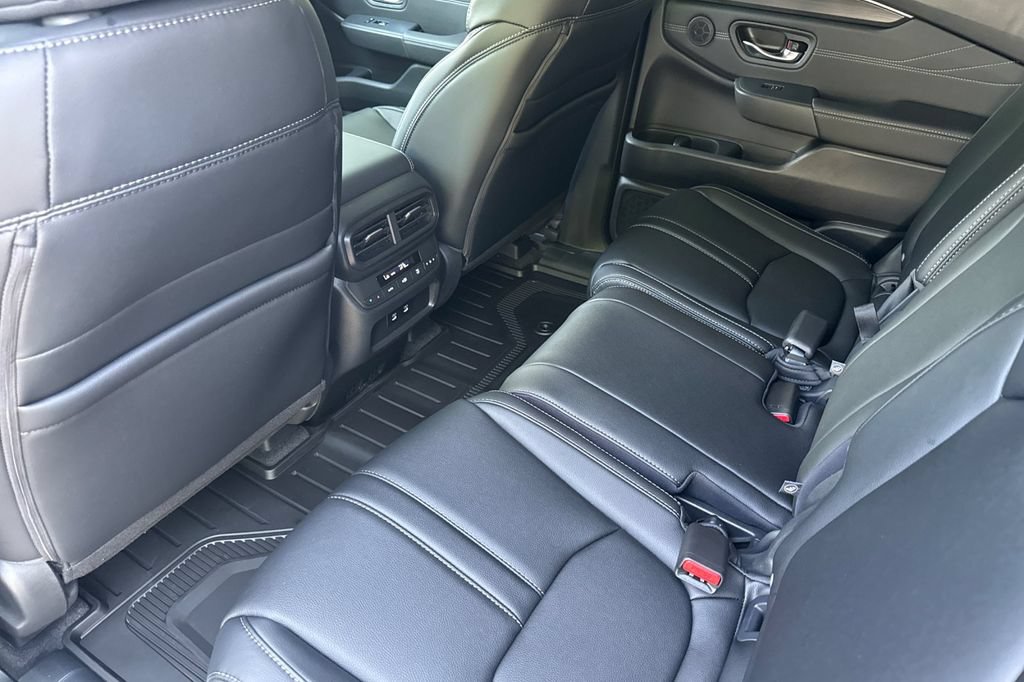 Used 2026 Honda Pilot image 17