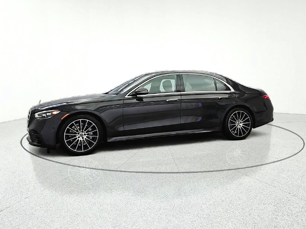 Used 2021 Mercedes-Benz S 580 4MATIC Sedan image 3