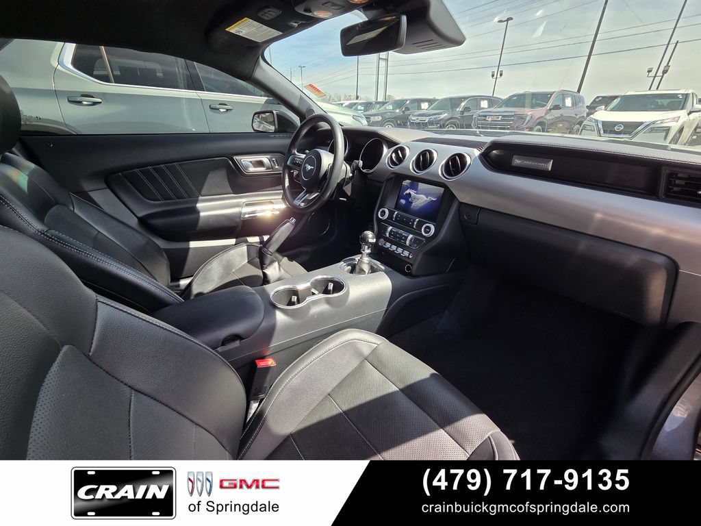 Used 2021 Ford Mustang GT Premium w/ Black Accent Package RWD image 25
