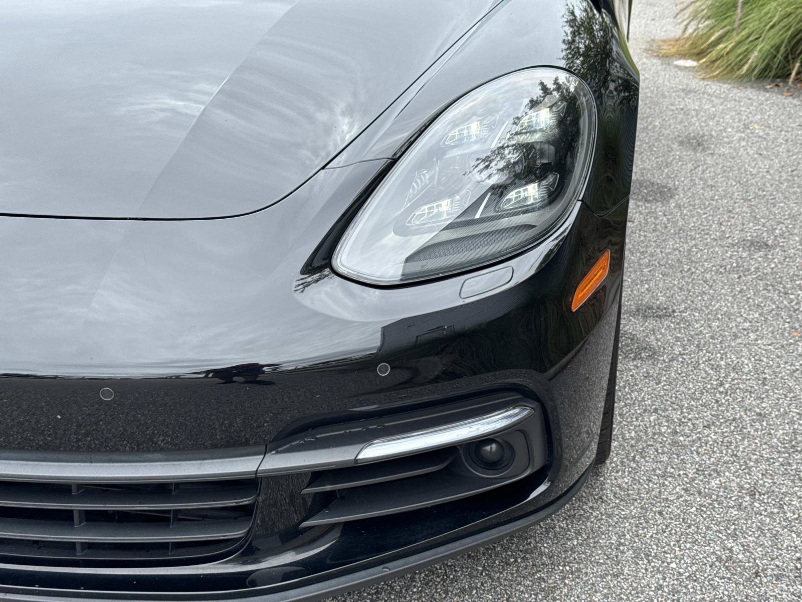 Used 2018 Porsche Panamera 4S AWD/4WD image 9