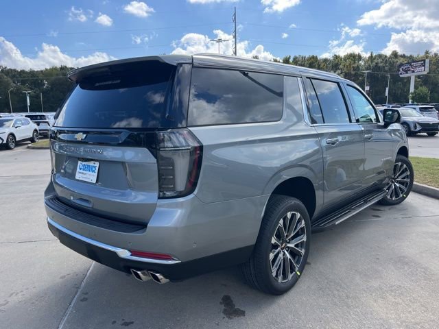New 2026 Chevrolet Suburban High Country image 11