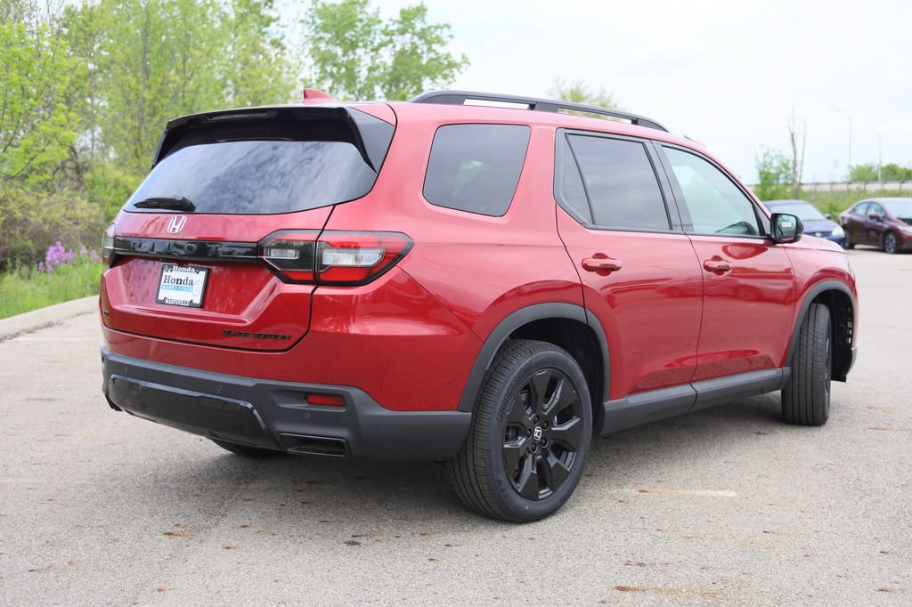 New 2026 Honda Pilot Black Edition image 6
