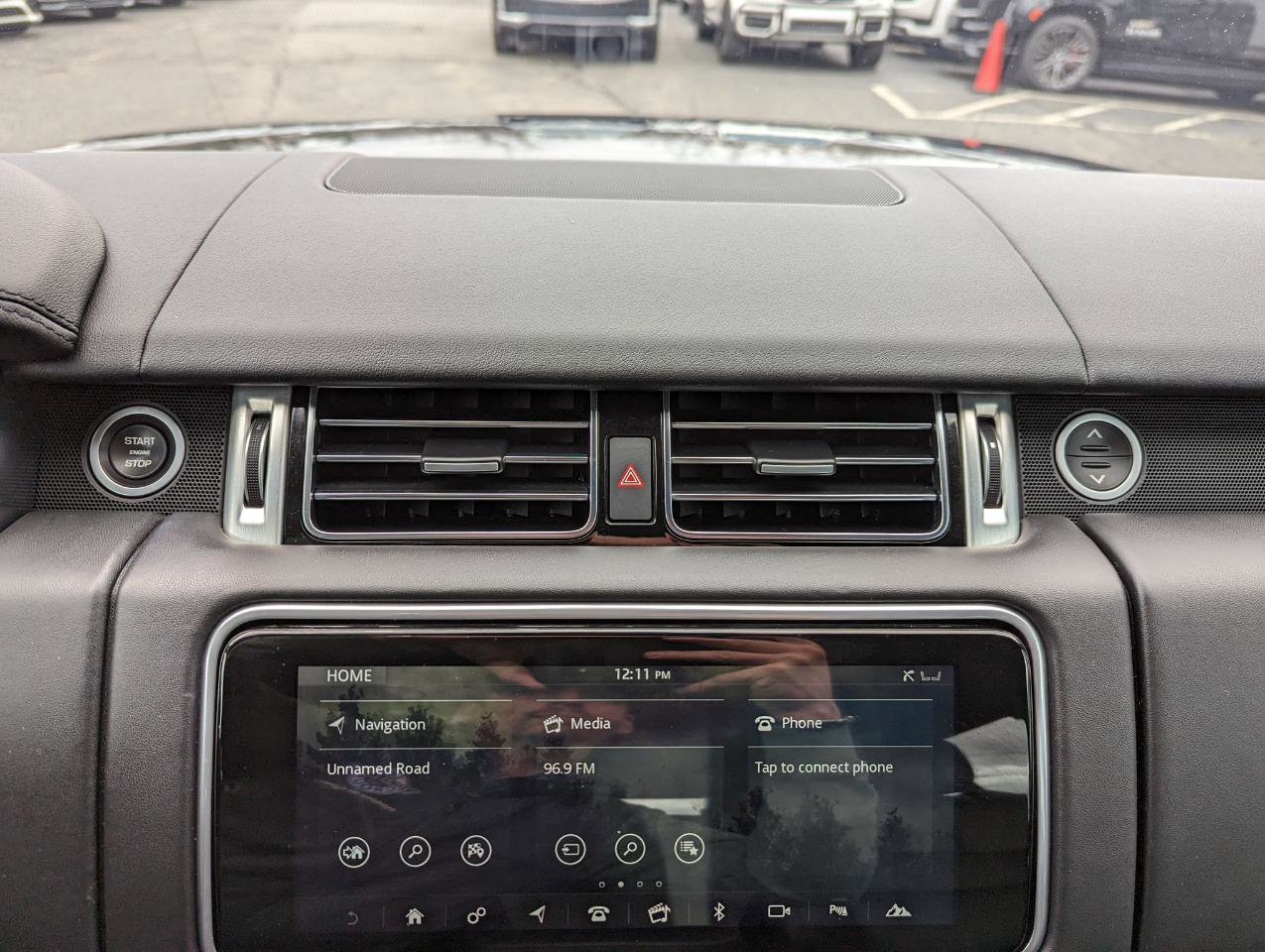 Used 2022 Land Rover Range Rover P525 Westminster Edition image 20