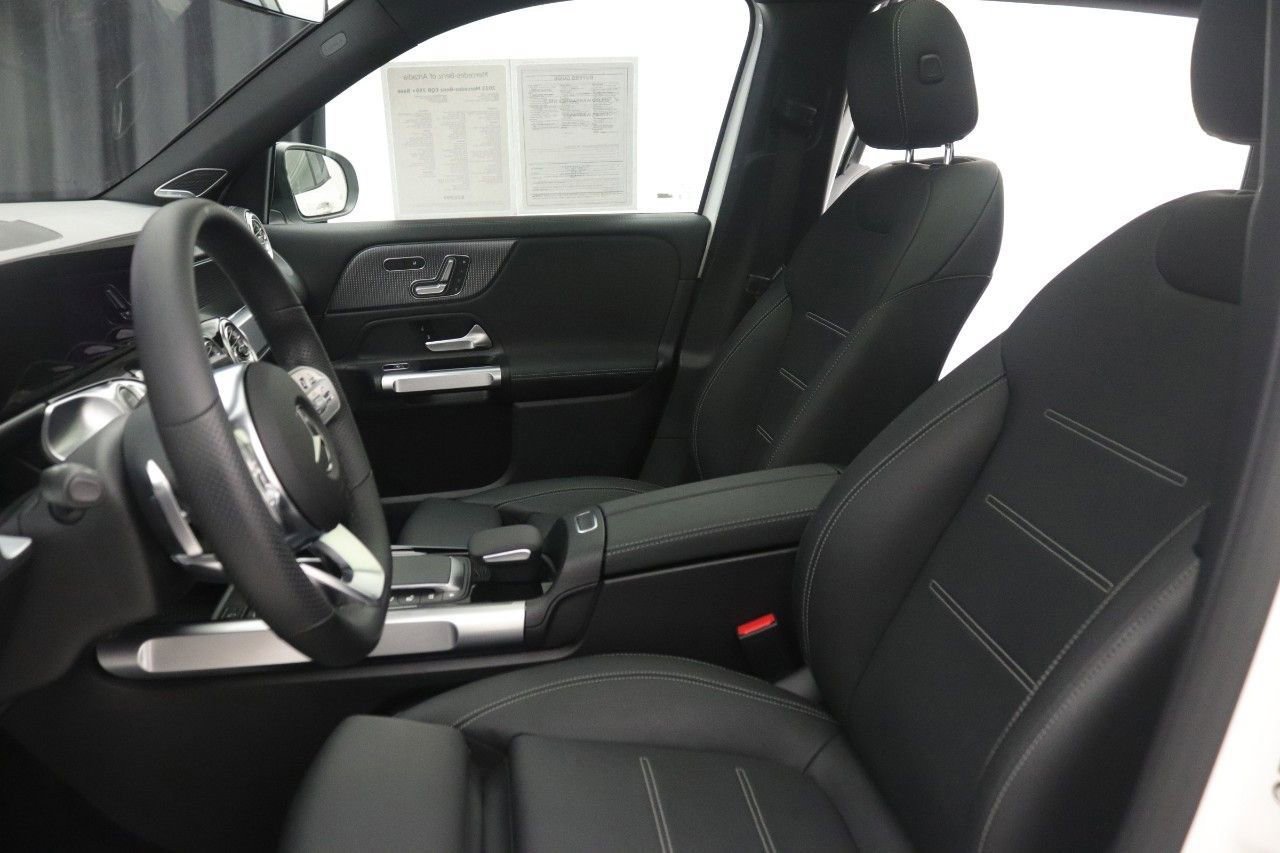 Certified 2023 Mercedes-Benz EQB 250+ image 33