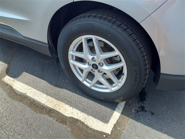 Used 2024 Ford Edge SEL image 10