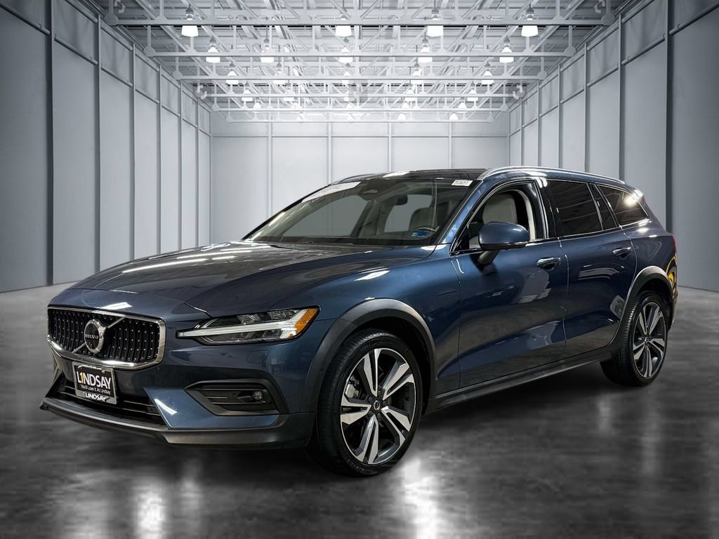 Used 2023 Volvo V60 B5 Cross Country Plus w/ Climate Package