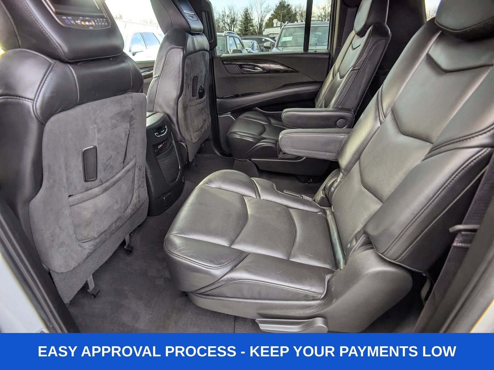 Used 2016 Cadillac Escalade ESV Platinum AWD/4WD image 18