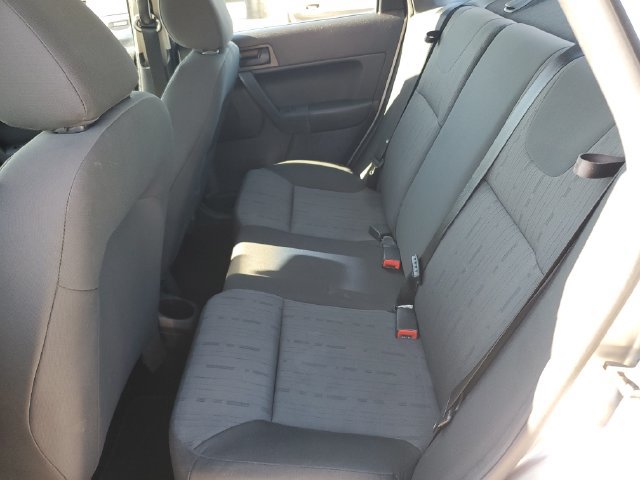 Used 2008 Ford Focus SES FWD image 13