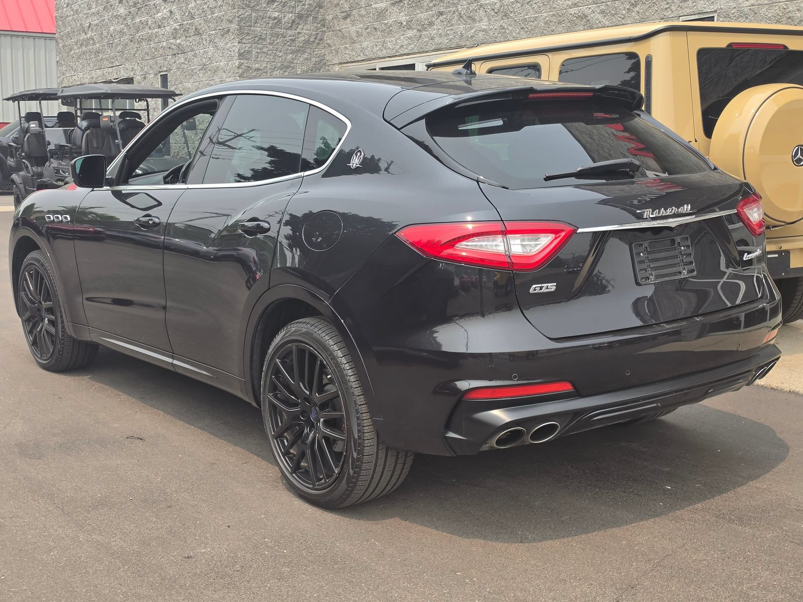 Used 2019 Maserati Levante GTS AWD/4WD image 6
