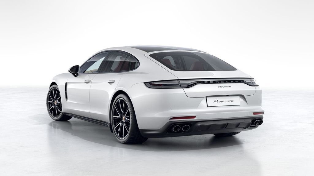 Certified 2023 Porsche Panamera 4 Platinum Edition image 3
