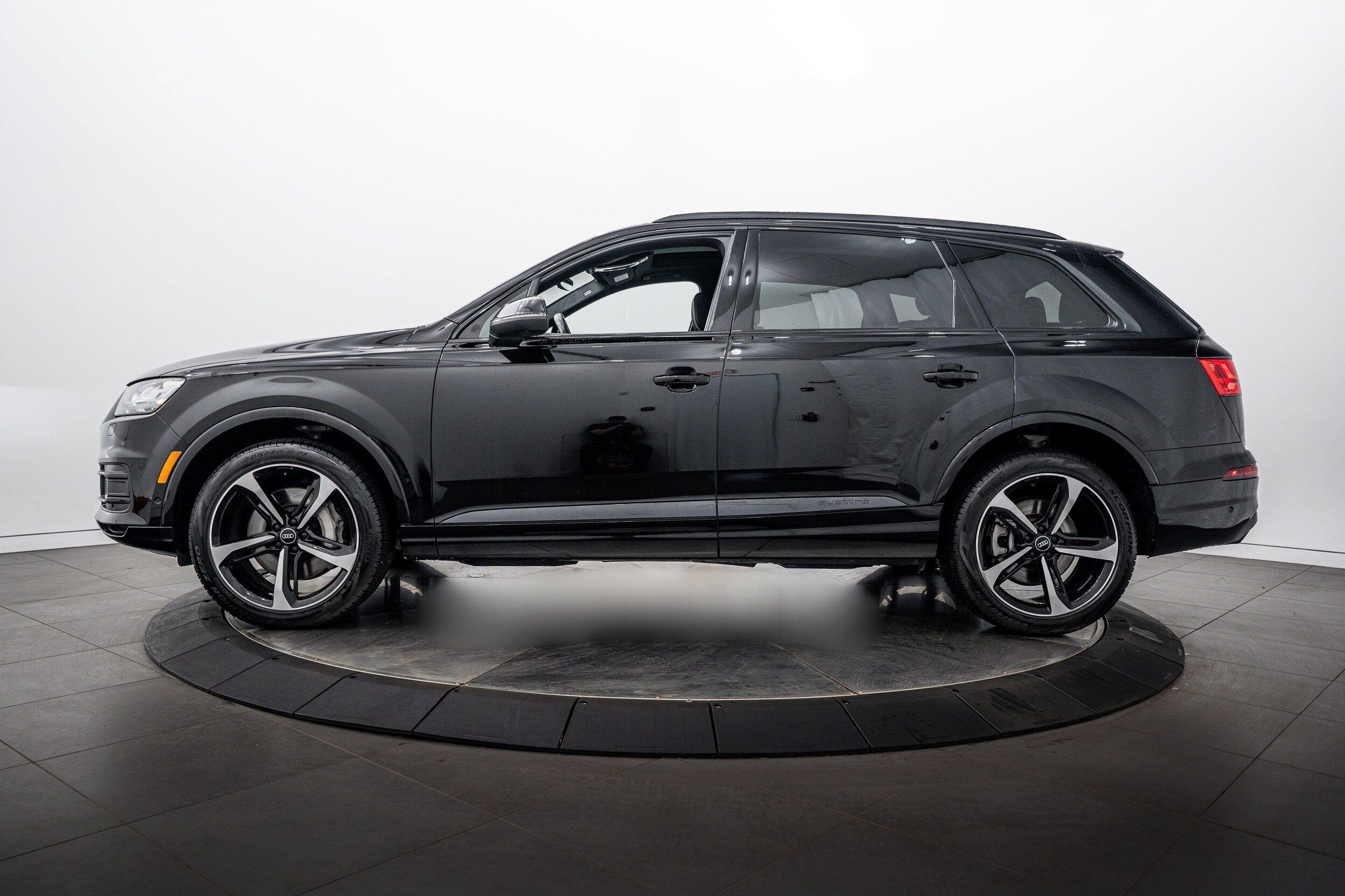 Used 2019 Audi Q7 3.0T Prestige AWD/4WD image 7