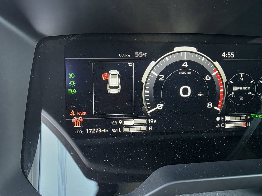 Used 2024 Toyota Sequoia Limited image 28