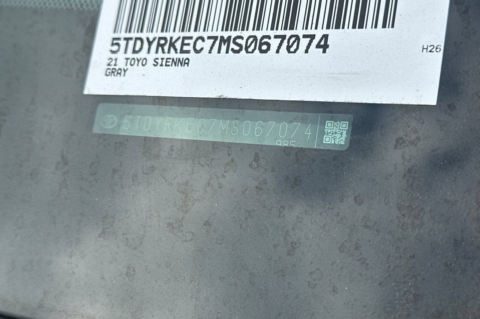 Certified 2021 Toyota Sienna XLE FWD image 8