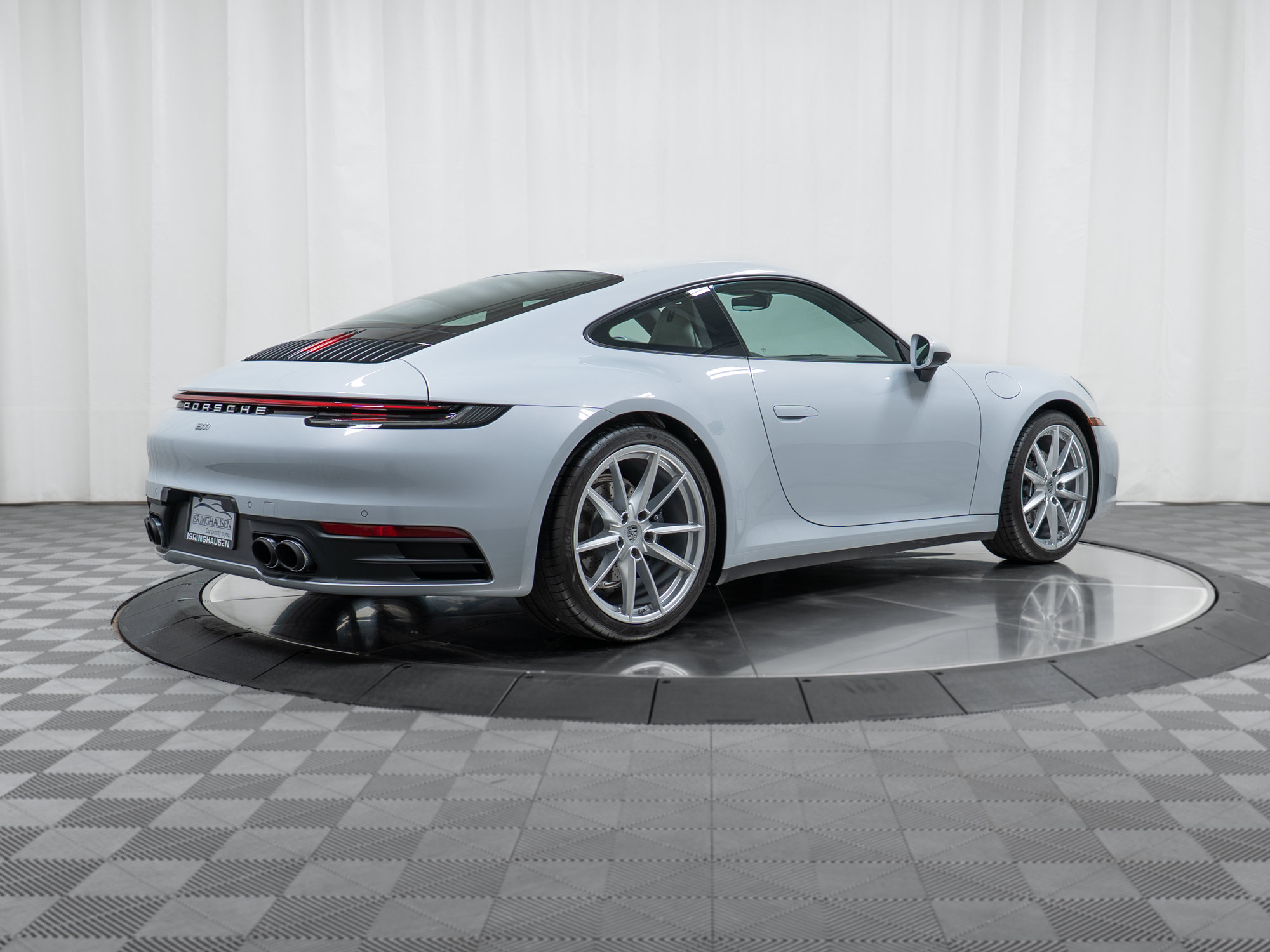 Certified 2024 Porsche 911 Carrera RWD image 7