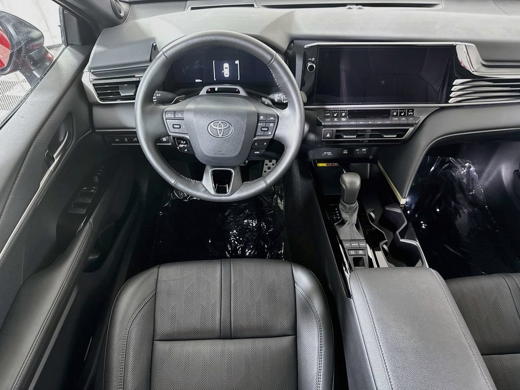 Used 2026 Toyota Camry XSE w/ Premium Plus Package FWD image 3