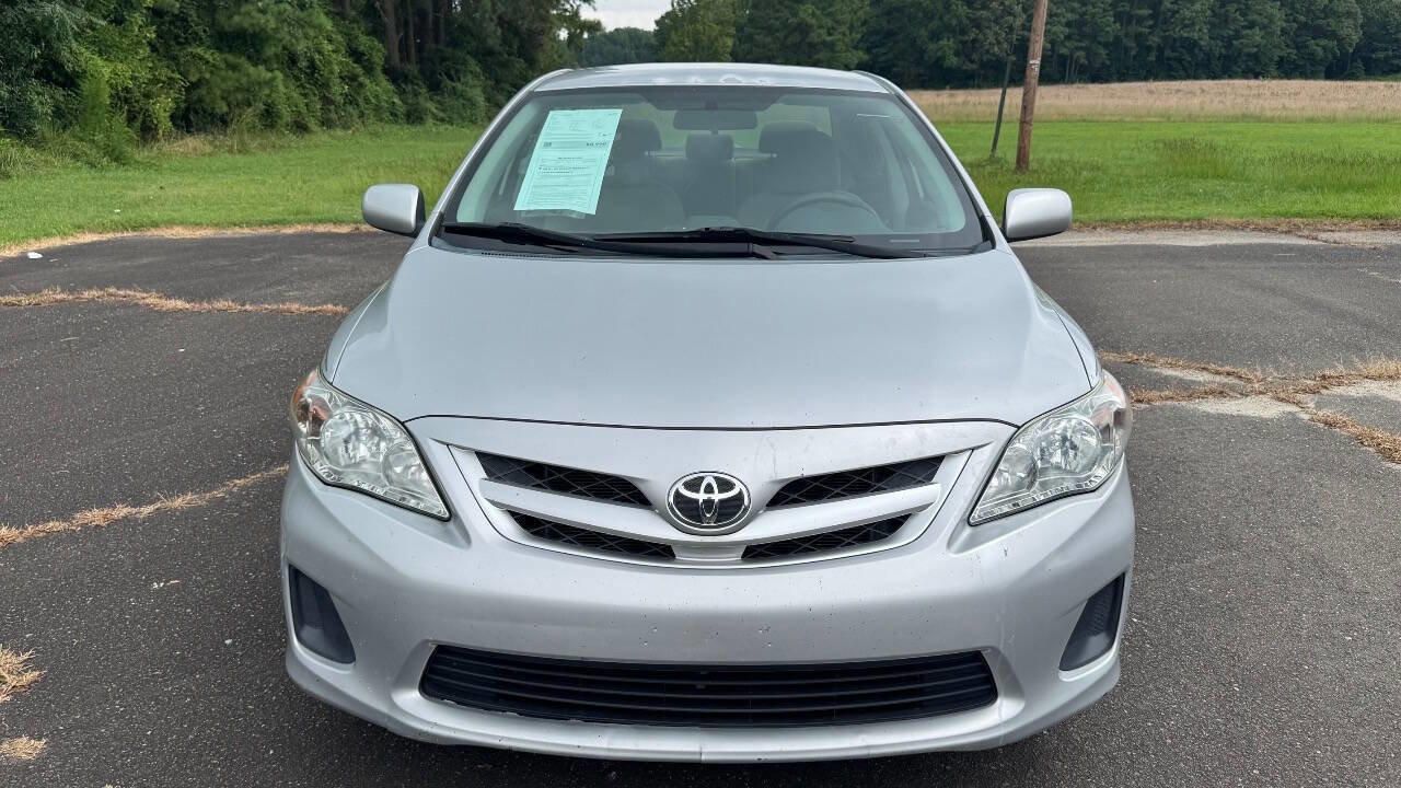 Used 2012 Toyota Corolla L image 3