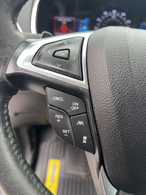 Used 2021 Ford Edge Titanium w/ Equipment Group 301A AWD/4WD image 12