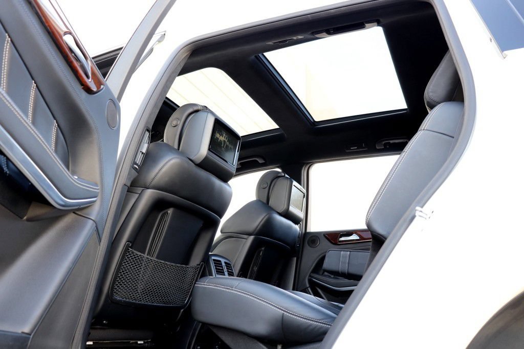 Used 2014 Mercedes-Benz GL 63 AMG 4MATIC image 38