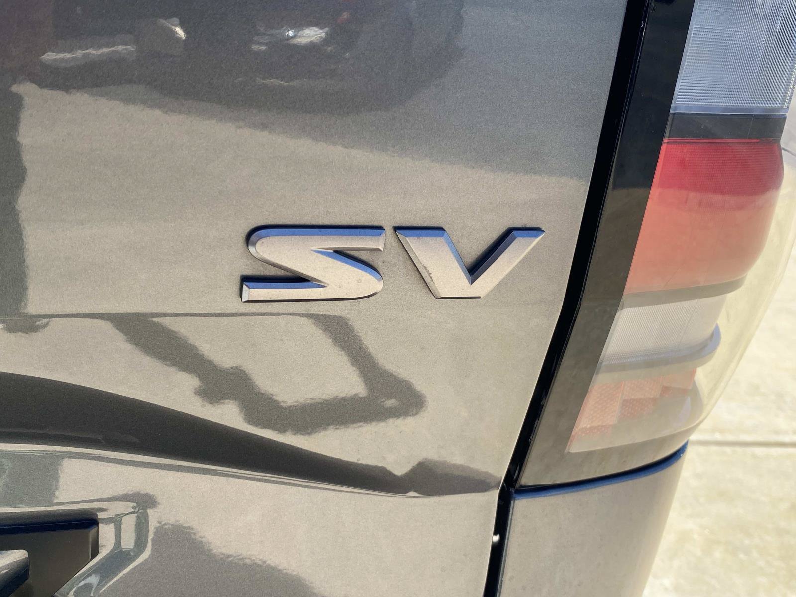 Used 2023 Nissan Frontier SV RWD image 7