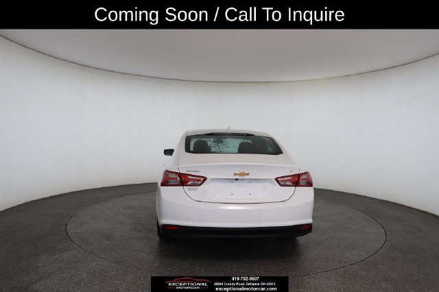 Used 2021 Chevrolet Malibu LT FWD image 16