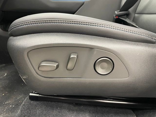 New 2026 Chevrolet Equinox EV LT image 9