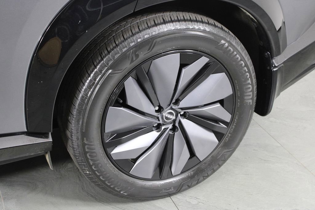 Certified 2023 Nissan Ariya AWD image 12
