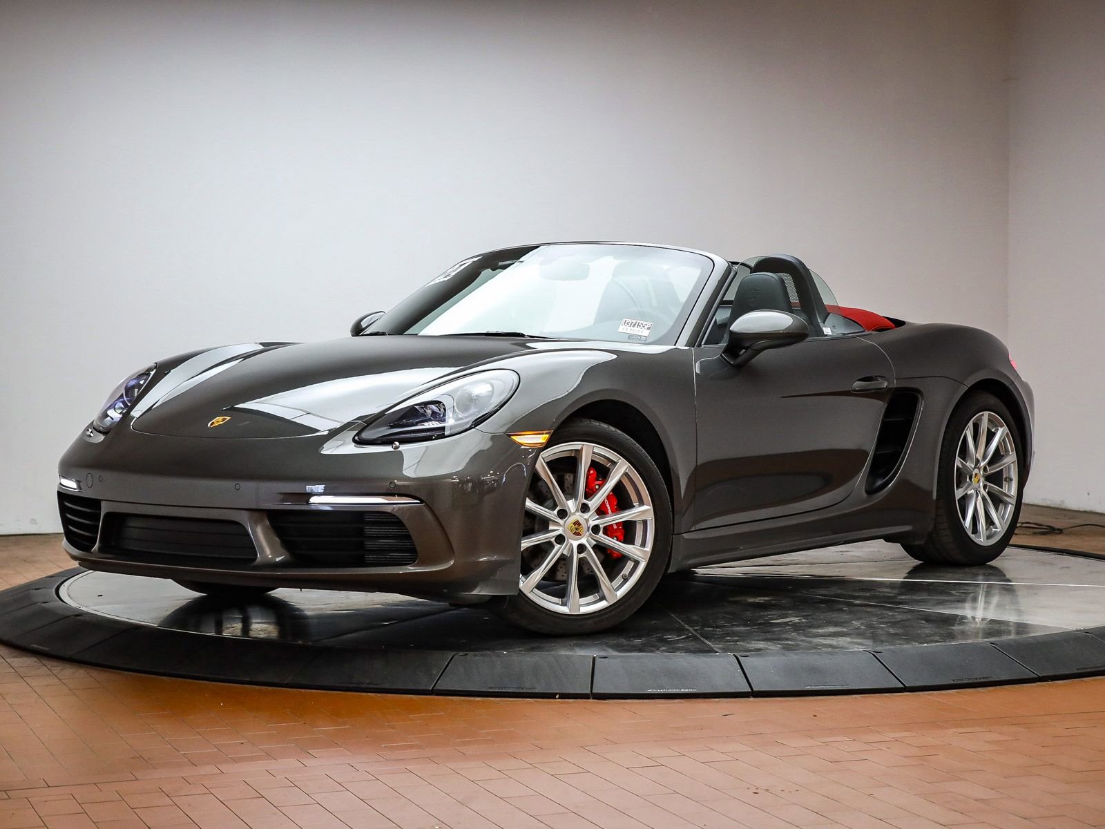 Certified 2024 Porsche 718 Boxster S image 1