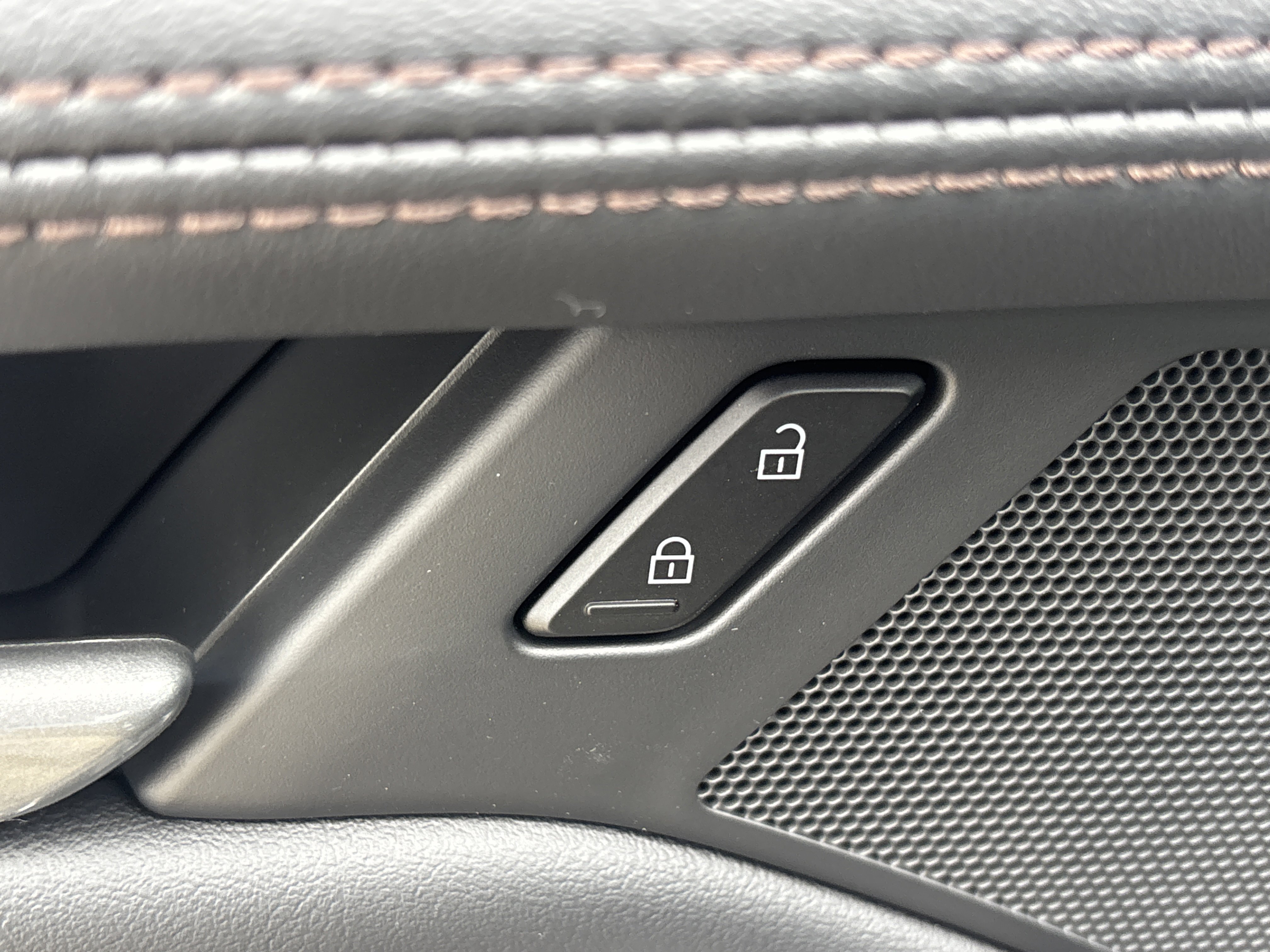 New 2026 MAZDA MAZDA3 2.5 S Sedan w/ Preferred Pkg image 20