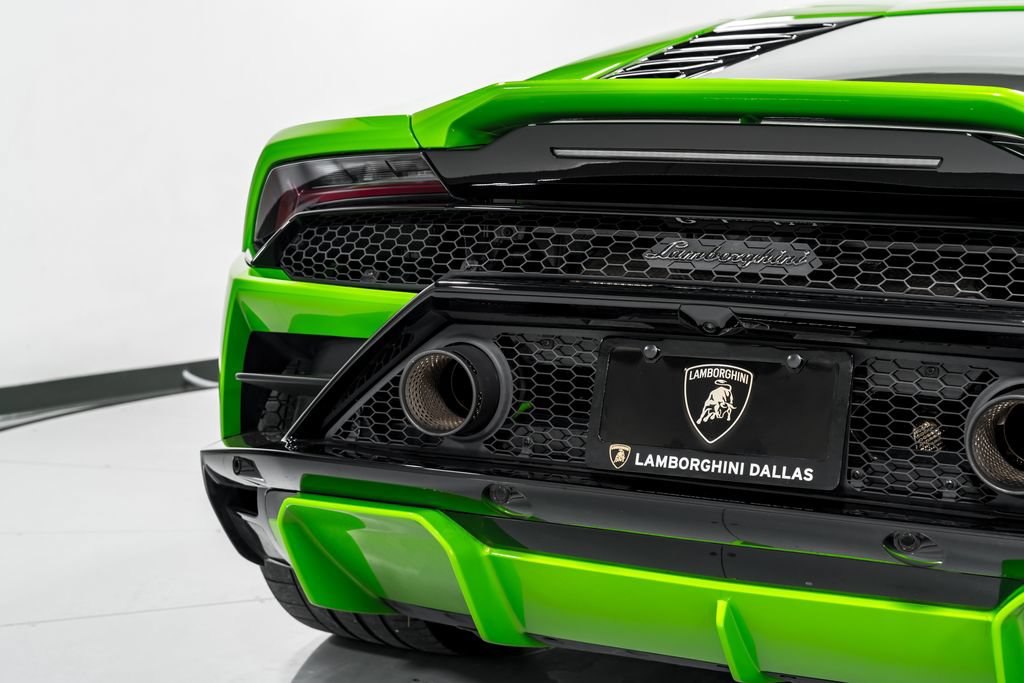 Used 2022 Lamborghini Huracan EVO RWD image 50