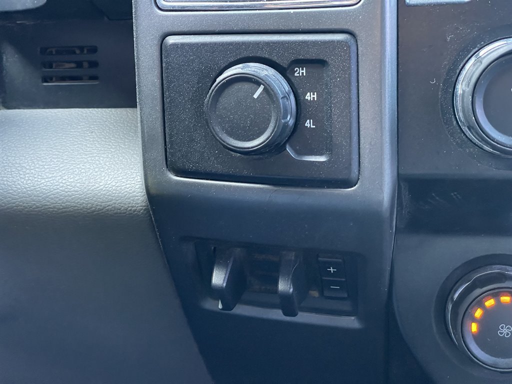 Used 2019 Ford F350 XLT AWD/4WD image 29