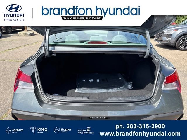 Certified 2026 Hyundai Elantra Sport FWD image 29