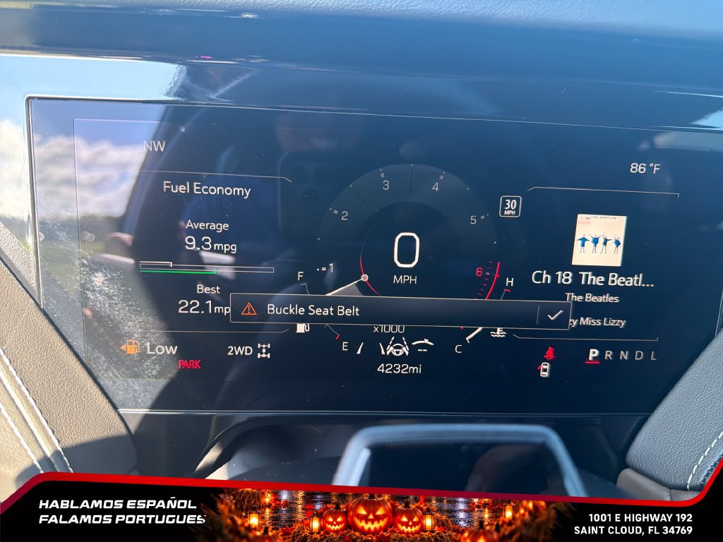 Used 2026 GMC Yukon Denali Ultimate AWD/4WD image 9