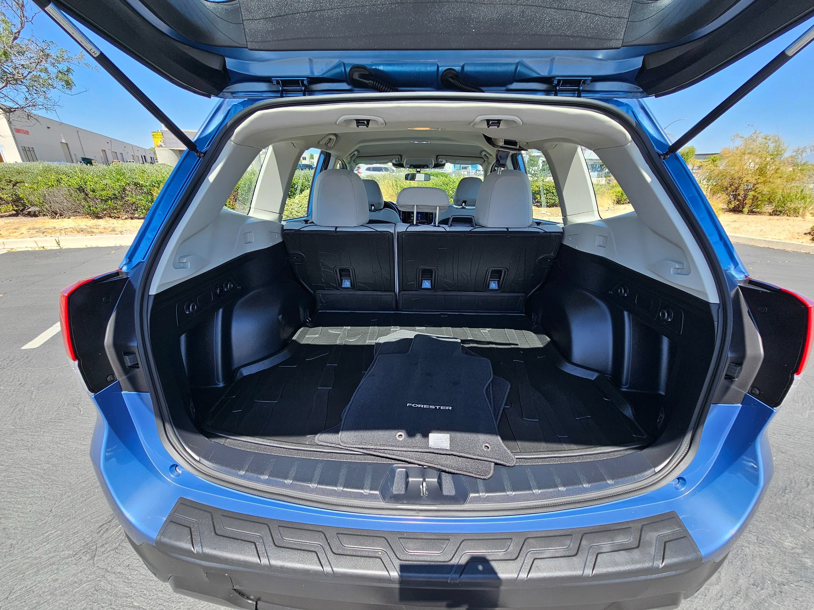 Used 2024 Subaru Forester AWD/4WD image 25