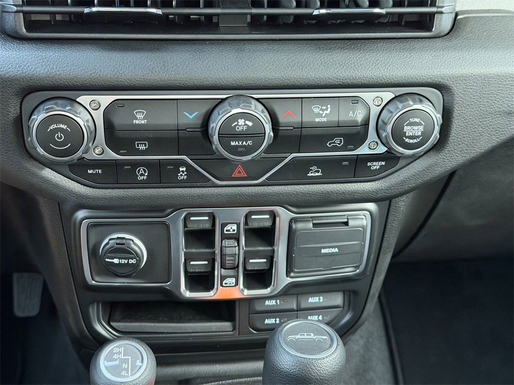 New 2026 Jeep Gladiator Sport image 16