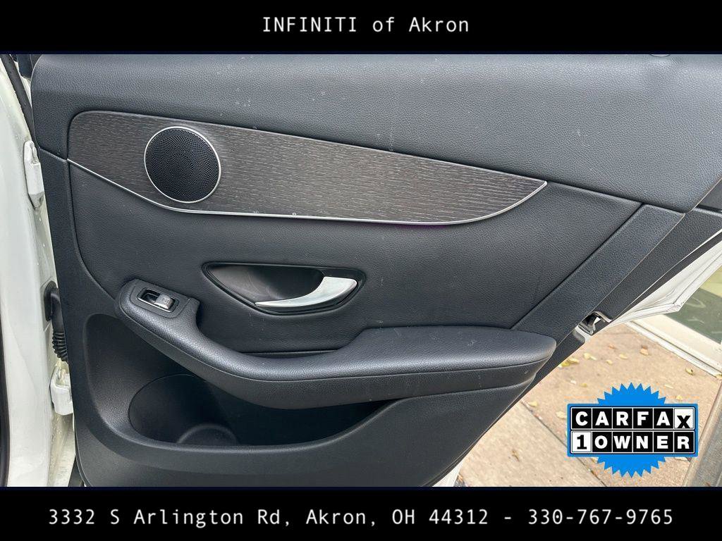 Used 2021 Mercedes-Benz GLC 300 4MATIC image 33