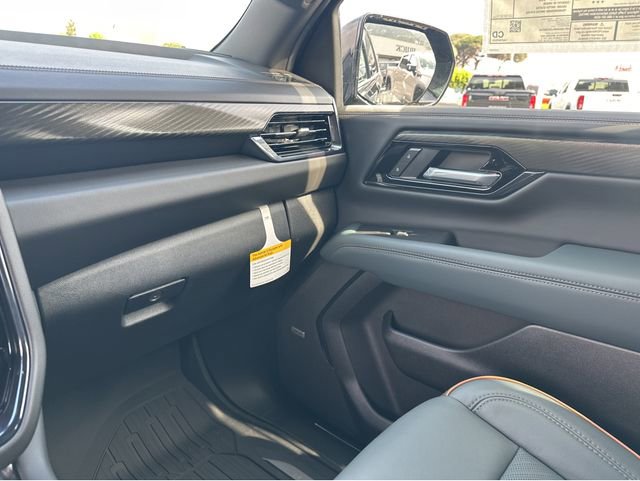 New 2026 GMC Yukon XL AT4 w/ AT4 Premium Plus Package image 6