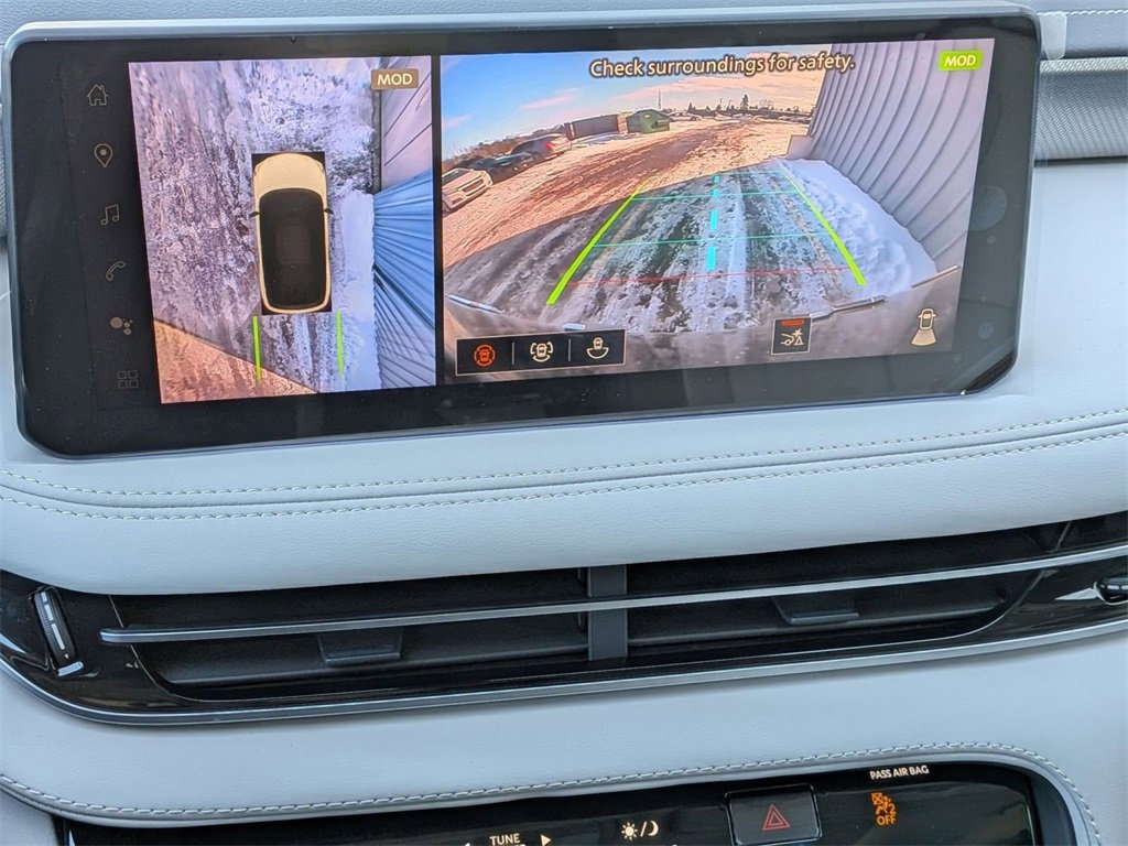 New 2026 INFINITI QX60 Luxe w/ Family Package image 24