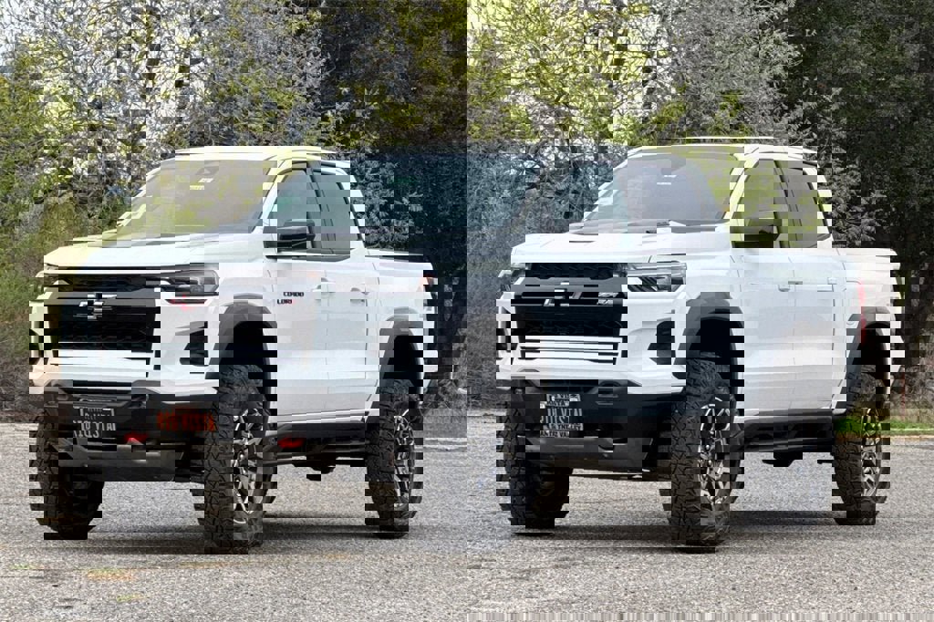 New 2026 Chevrolet Colorado ZR2 w/ Technology Package image 8