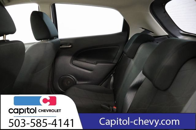 Used 2014 MAZDA MAZDA2 Sport FWD image 24