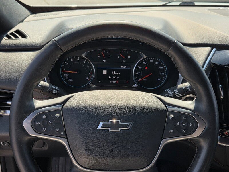 Used 2023 Chevrolet Traverse RS FWD image 29