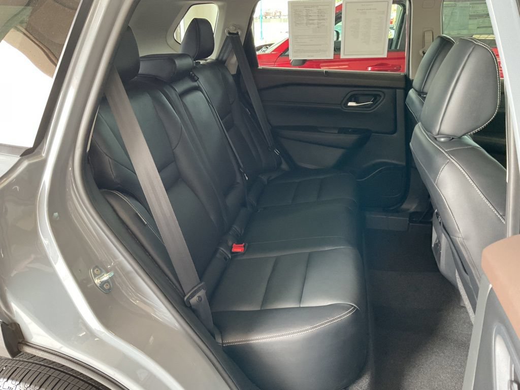 Used 2023 Nissan Rogue SL w/ SL Premium Package AWD/4WD image 20