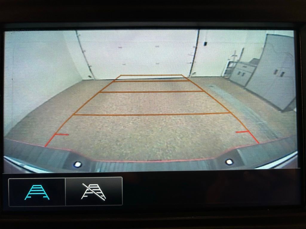 Used 2018 Chevrolet Silverado 1500 Custom w/ Custom Value Package AWD/4WD image 18