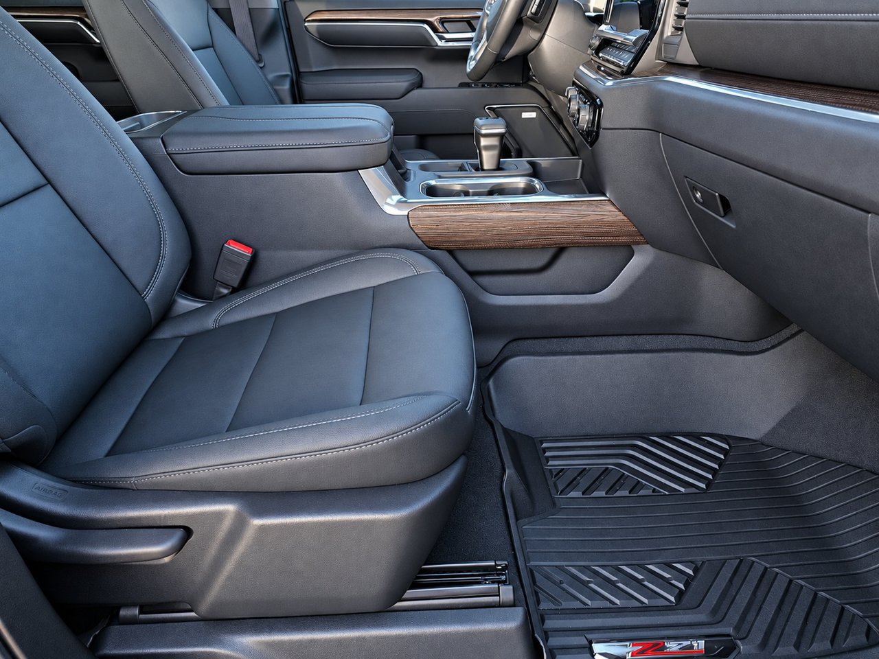Certified 2026 Chevrolet Silverado 1500 LT Trail Boss w/ LT Trail Boss Premium Package AWD/4WD image 37