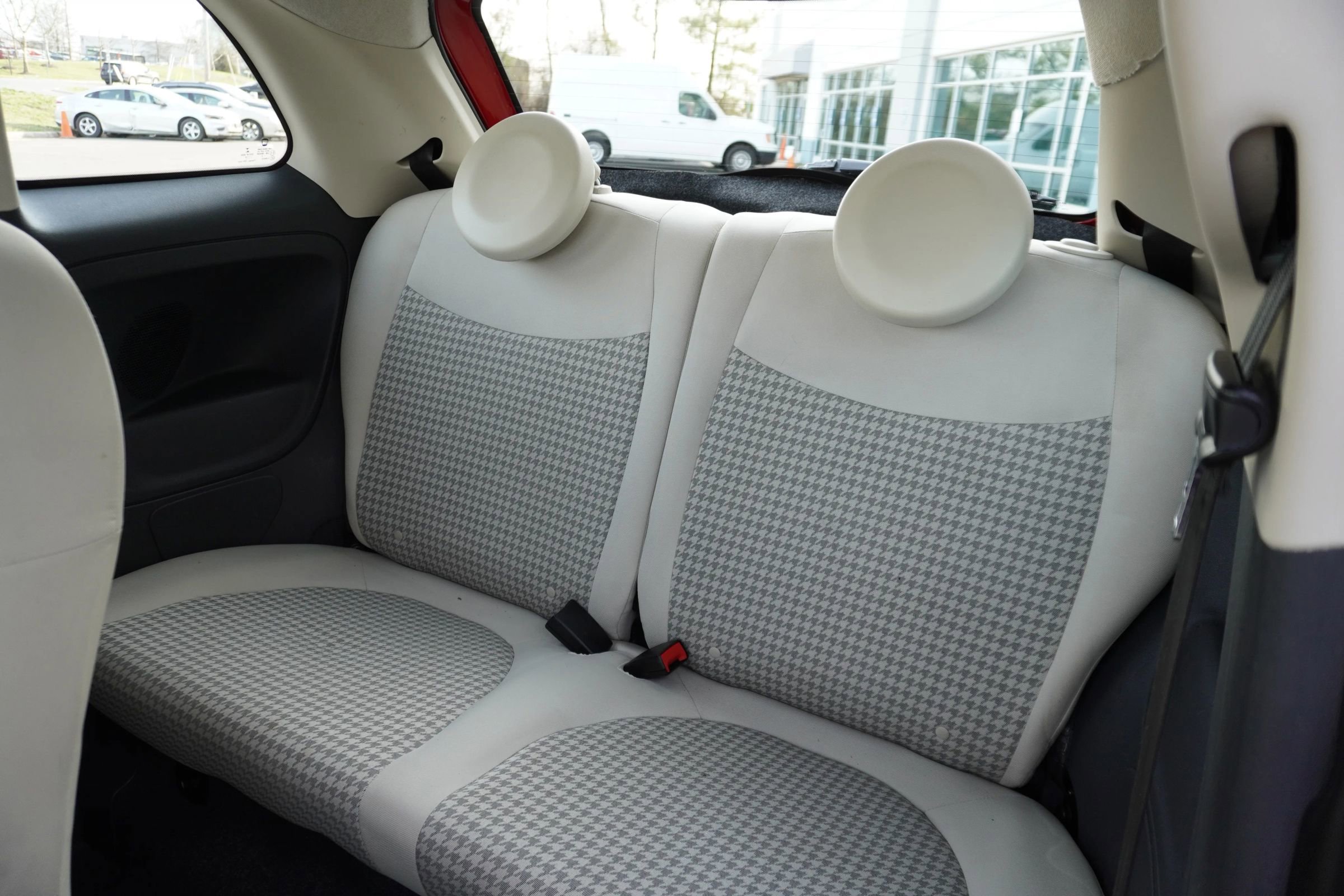 Used 2018 FIAT 500 Pop image 12