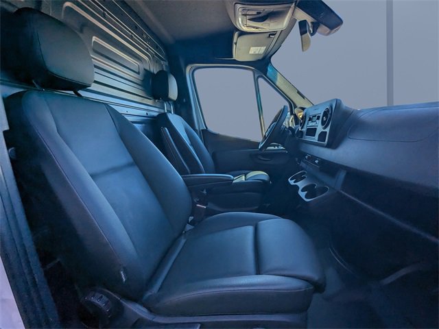 Used 2023 Mercedes-Benz Sprinter 144 Cargo image 15