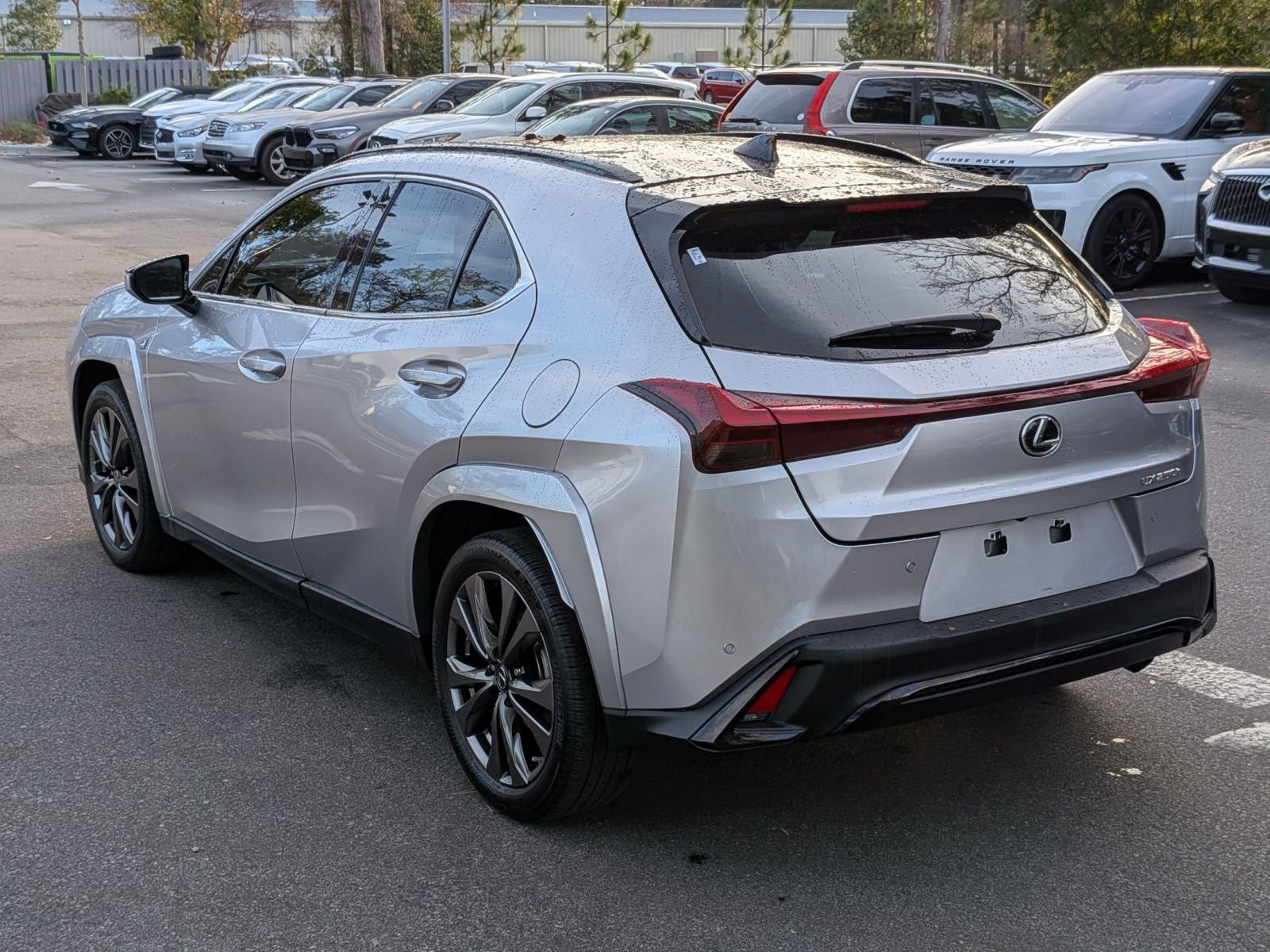 Used 2023 Lexus UX 250h F Sport image 5