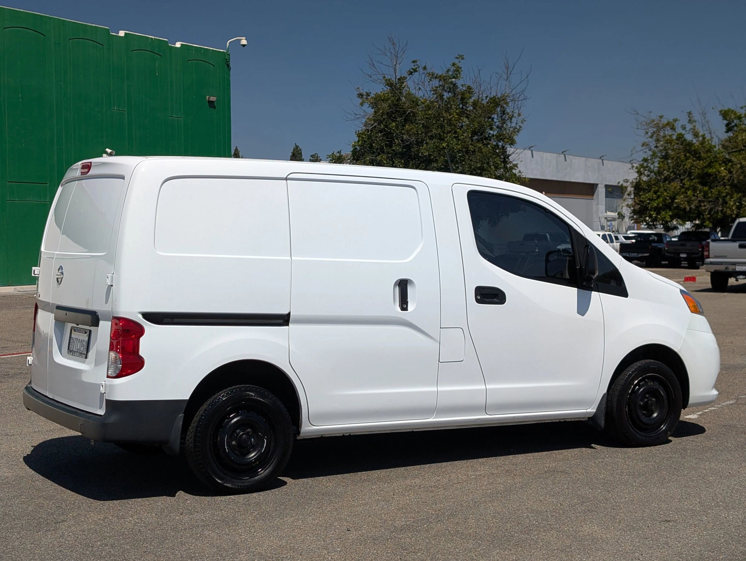 Used 2021 Nissan NV200 S image 2