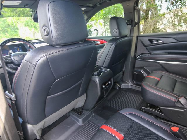 Used 2026 Chevrolet Traverse RS w/ LPO, Floor Liner Package AWD/4WD image 28