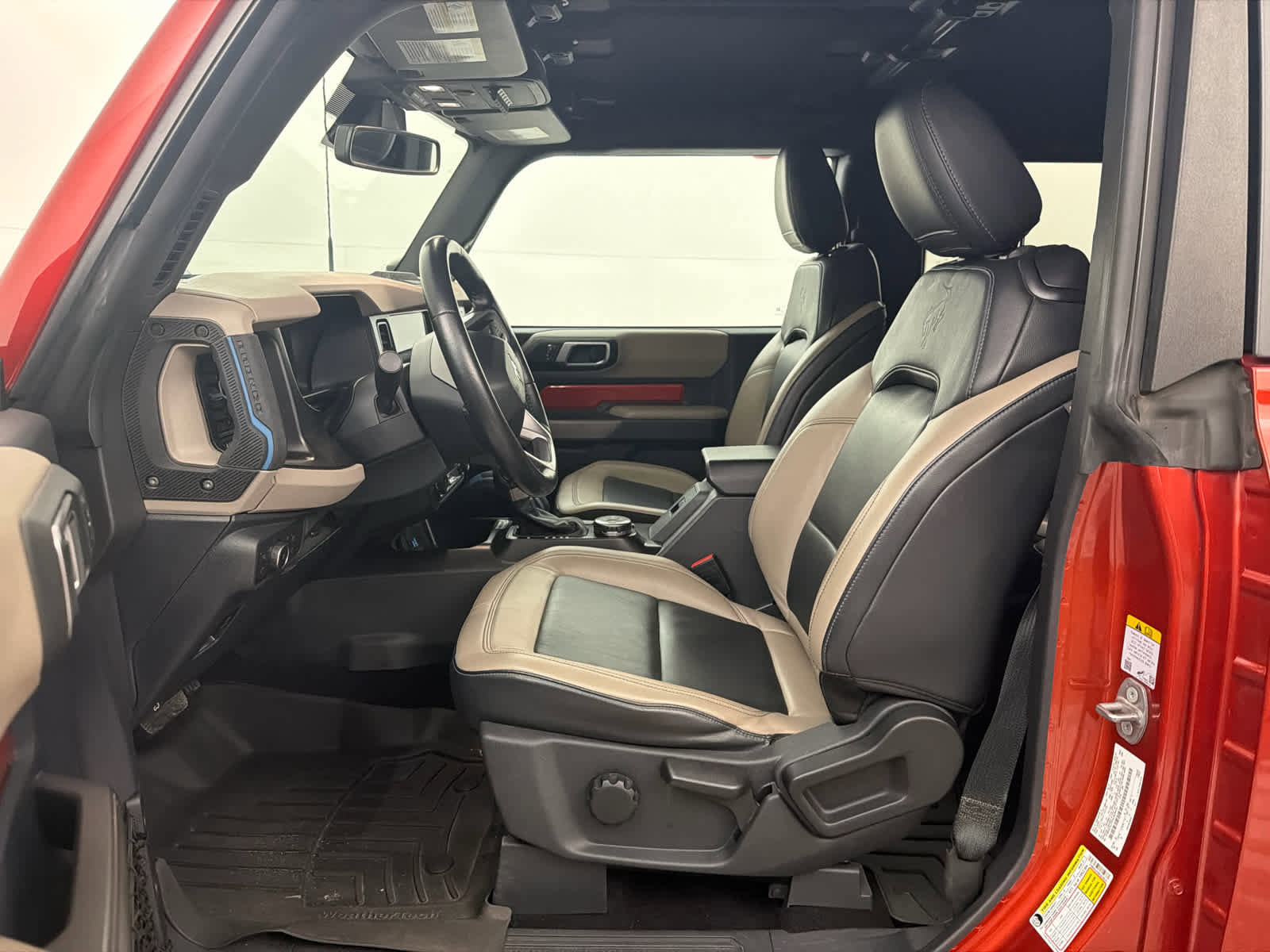 Used 2022 Ford Bronco Wildtrak image 10